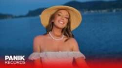 Andromaxi kale poios einai autos