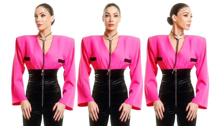 Ivi adamou leei leei leei