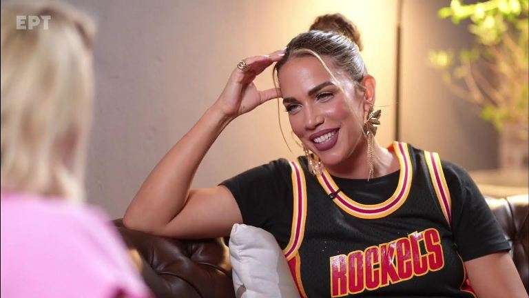 Katerina stikoudi mamades