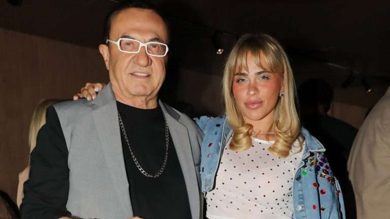 CREATOR: gd jpeg v1.0 (using IJG JPEG v62), quality =