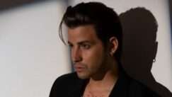 Με «Φωτογραφίες» νέο Τραγούδι από Αναστάσιος Ράμμο [Official Music Video]!